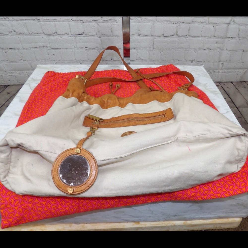 Tory Burch Linden Leather studded drawstring tote - Picture 7 of 12